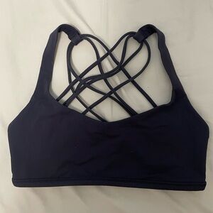 Lululemon free to be bra - size 6